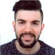 Insegnante di inglese con esperienza impartisce lezioni per studenti di ogni età